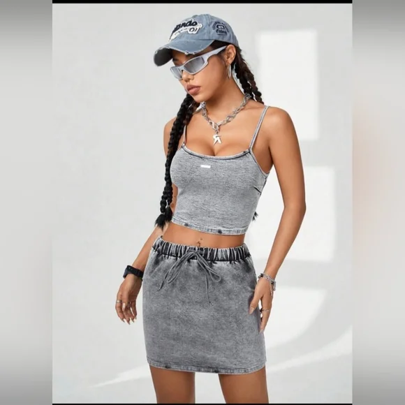 New Skirt Outfit Size S - Picture 5 of 8